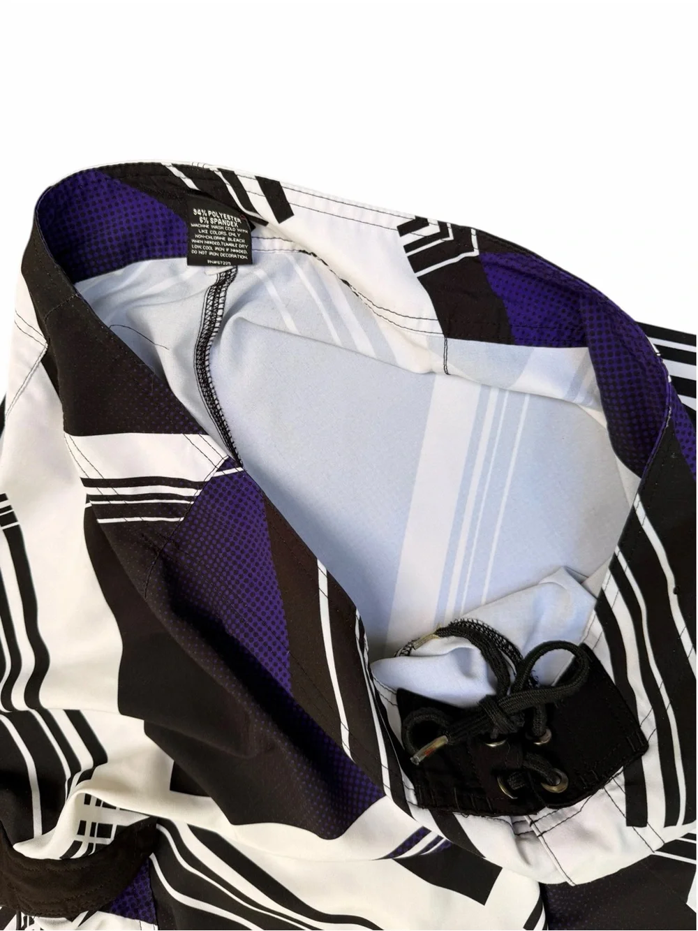 Tony Hawk secure geometric waist